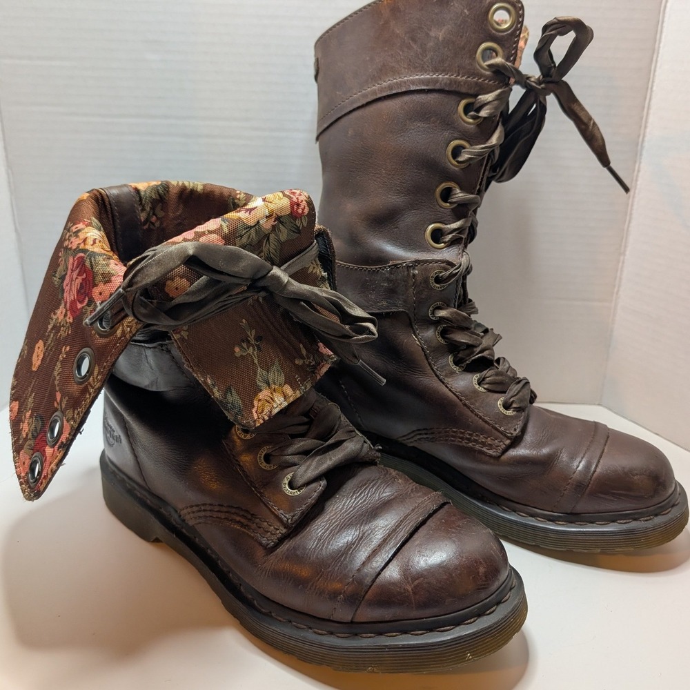 Dr. Martens Triumph 1914 Boot Brown Floral Fold Down Leather Womens 7